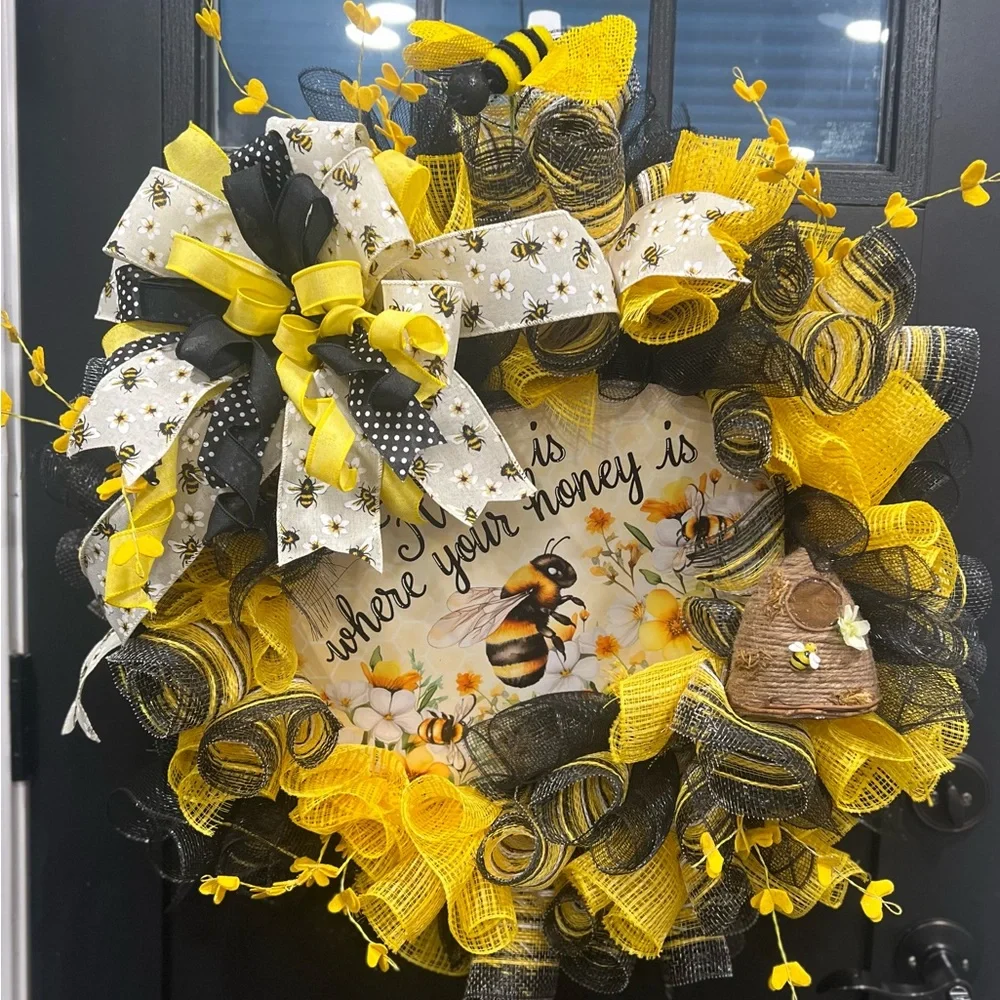 Bee-Themed Yellow and Black Holiday Wreath